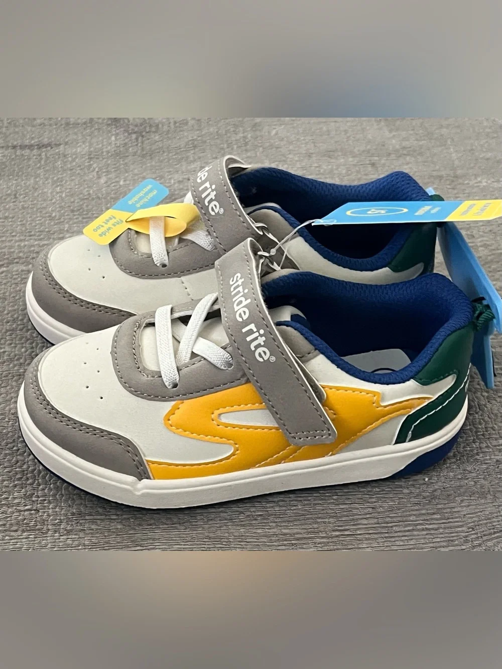Stride Rite Munchkin Gray/White/Yellow/Green Hook & Loop Low Top Wide Washable